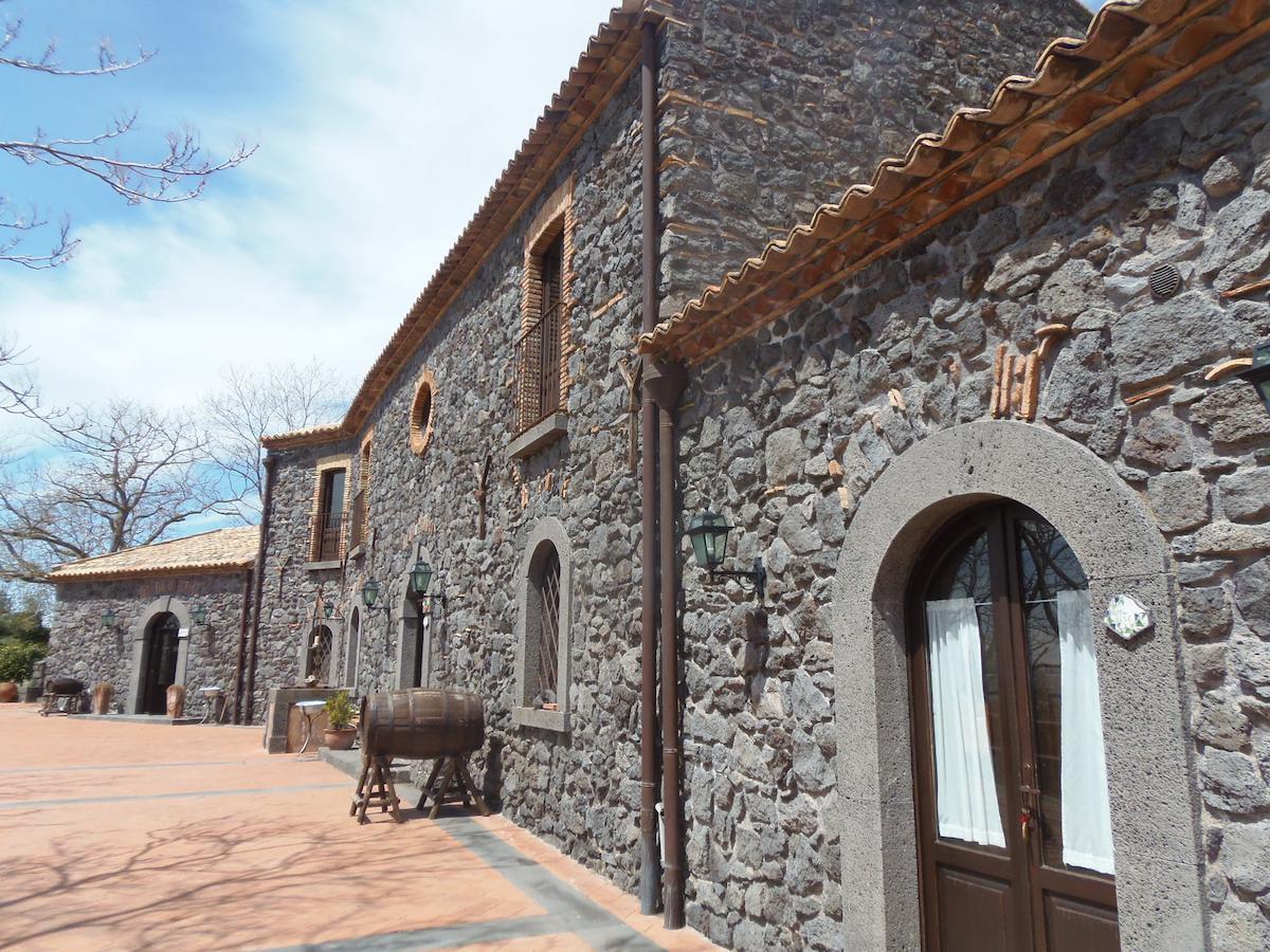 Le Cisterne Dell'Etna Hotel Calcerana-Marina Exterior foto